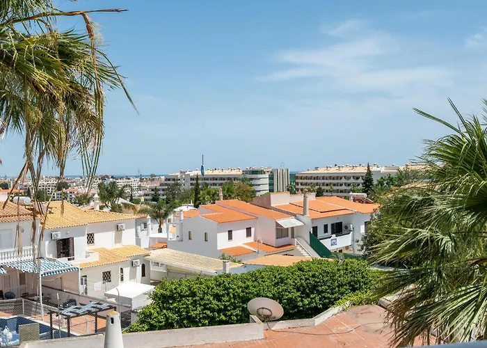 Bellavista Avenida By Beguest